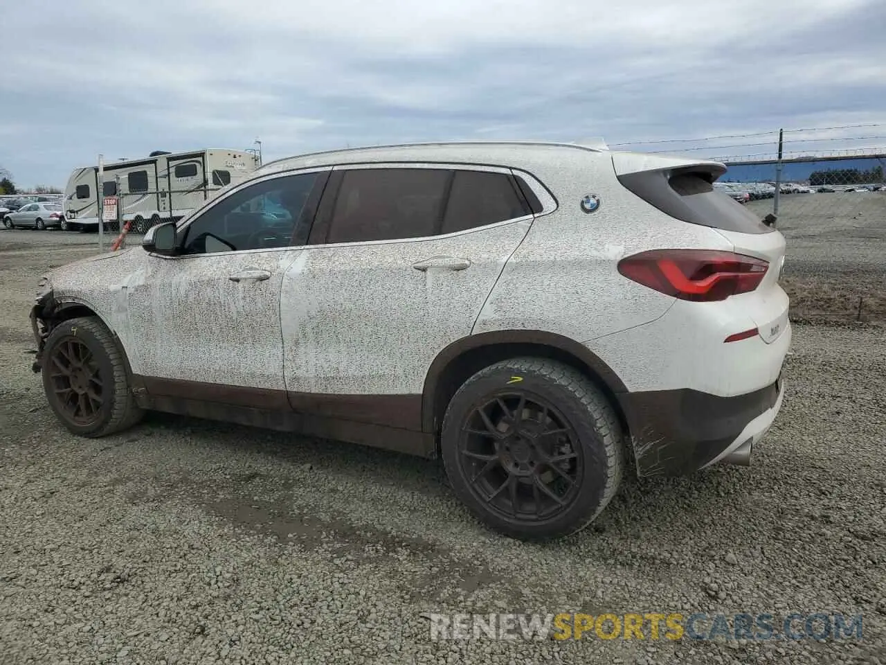 2 Photograph of a damaged car WBXYJ1C0XN5V11553 BMW X2 2022