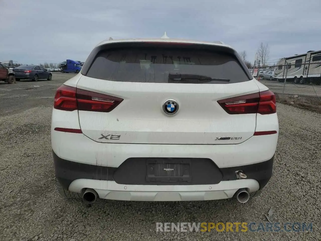 6 Photograph of a damaged car WBXYJ1C0XN5V11553 BMW X2 2022