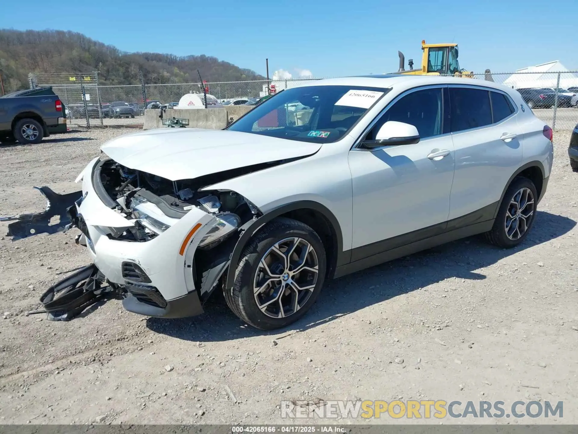 2 Photograph of a damaged car WBXYJ1C0XP5V29988 BMW X2 2023