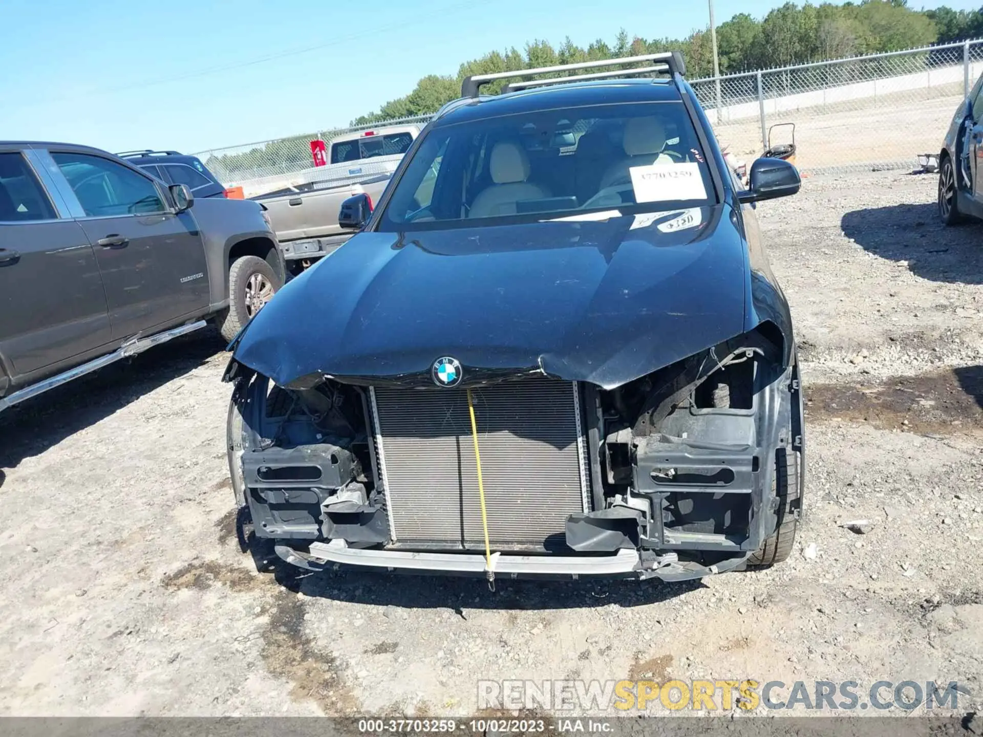 13 Photograph of a damaged car 5UXTR9C5XJLA44670 BMW X3 2018