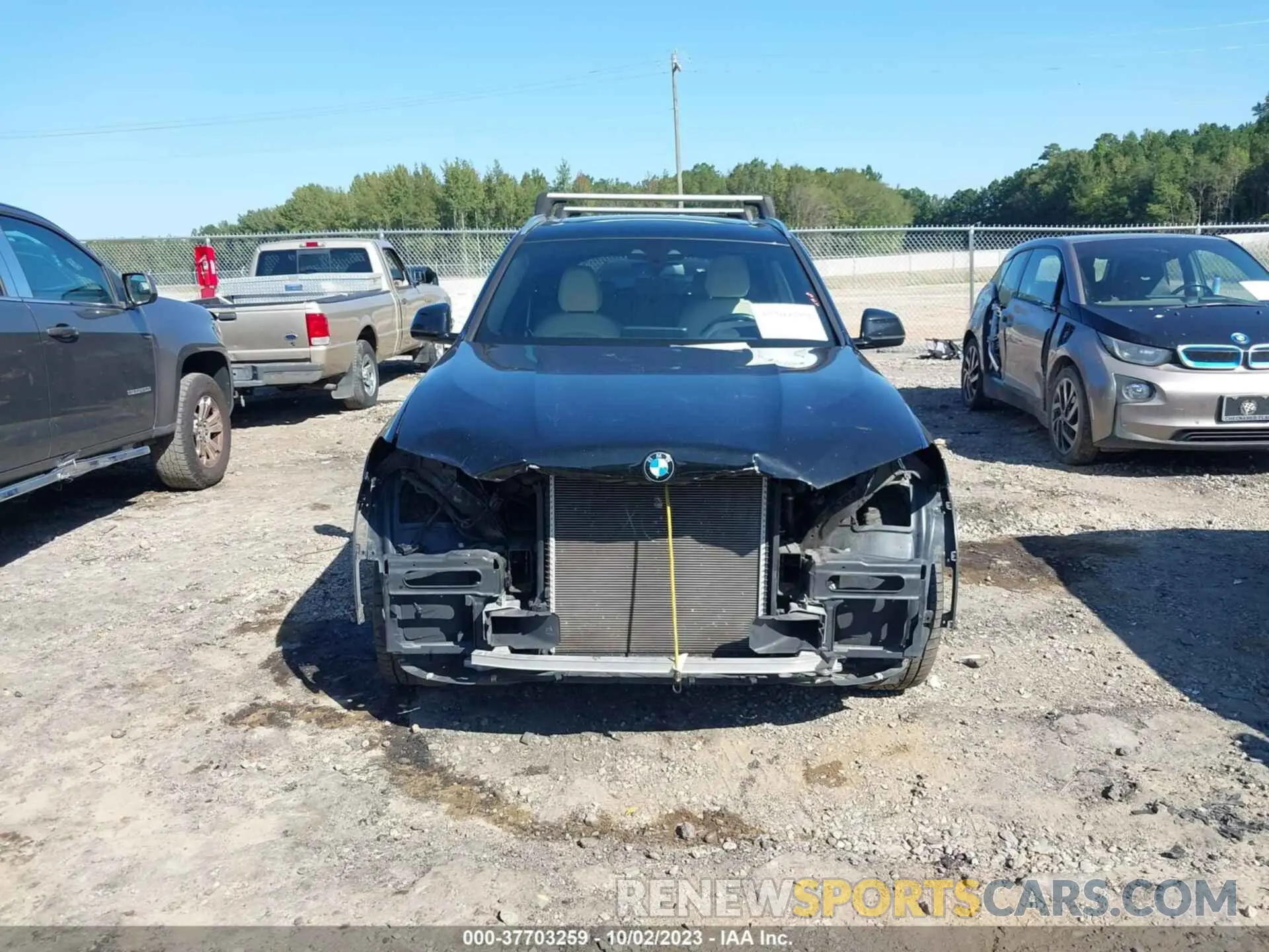 6 Photograph of a damaged car 5UXTR9C5XJLA44670 BMW X3 2018