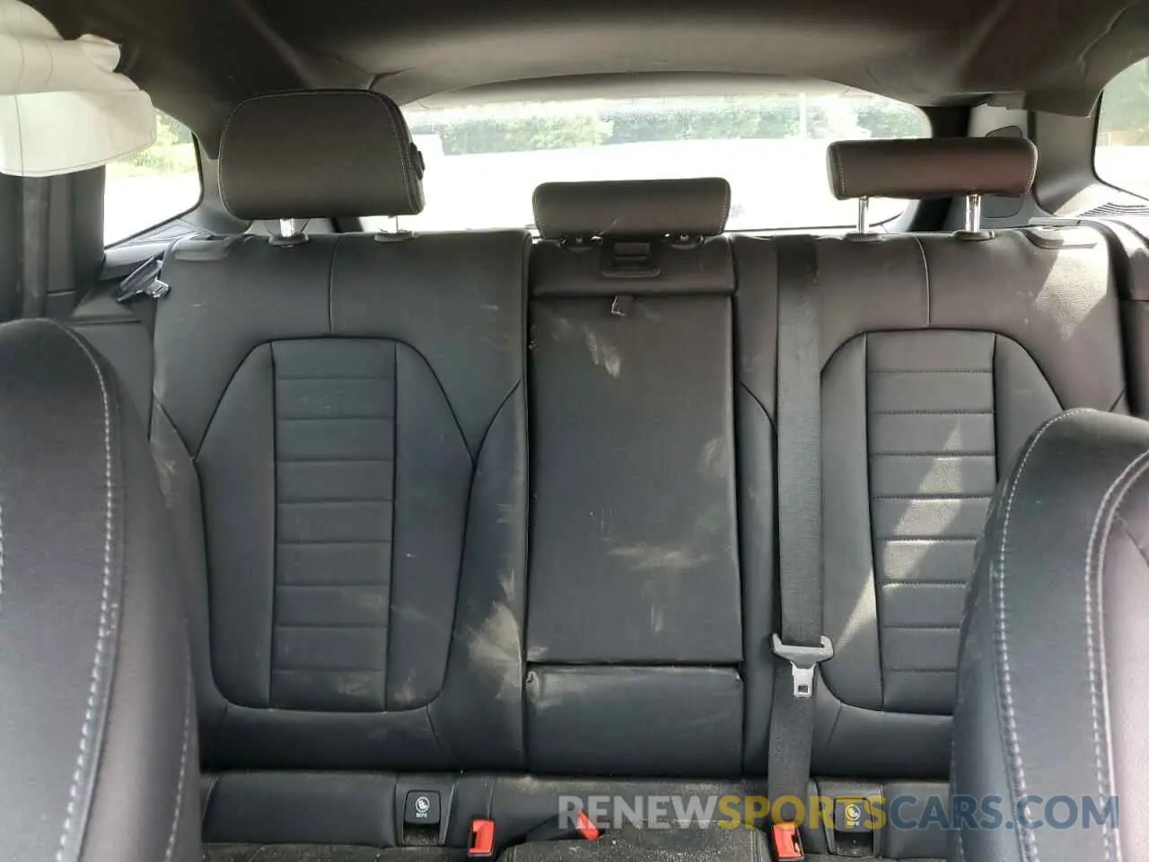 10 Photograph of a damaged car 5UXTR7C50KLF24559 BMW X3 2019