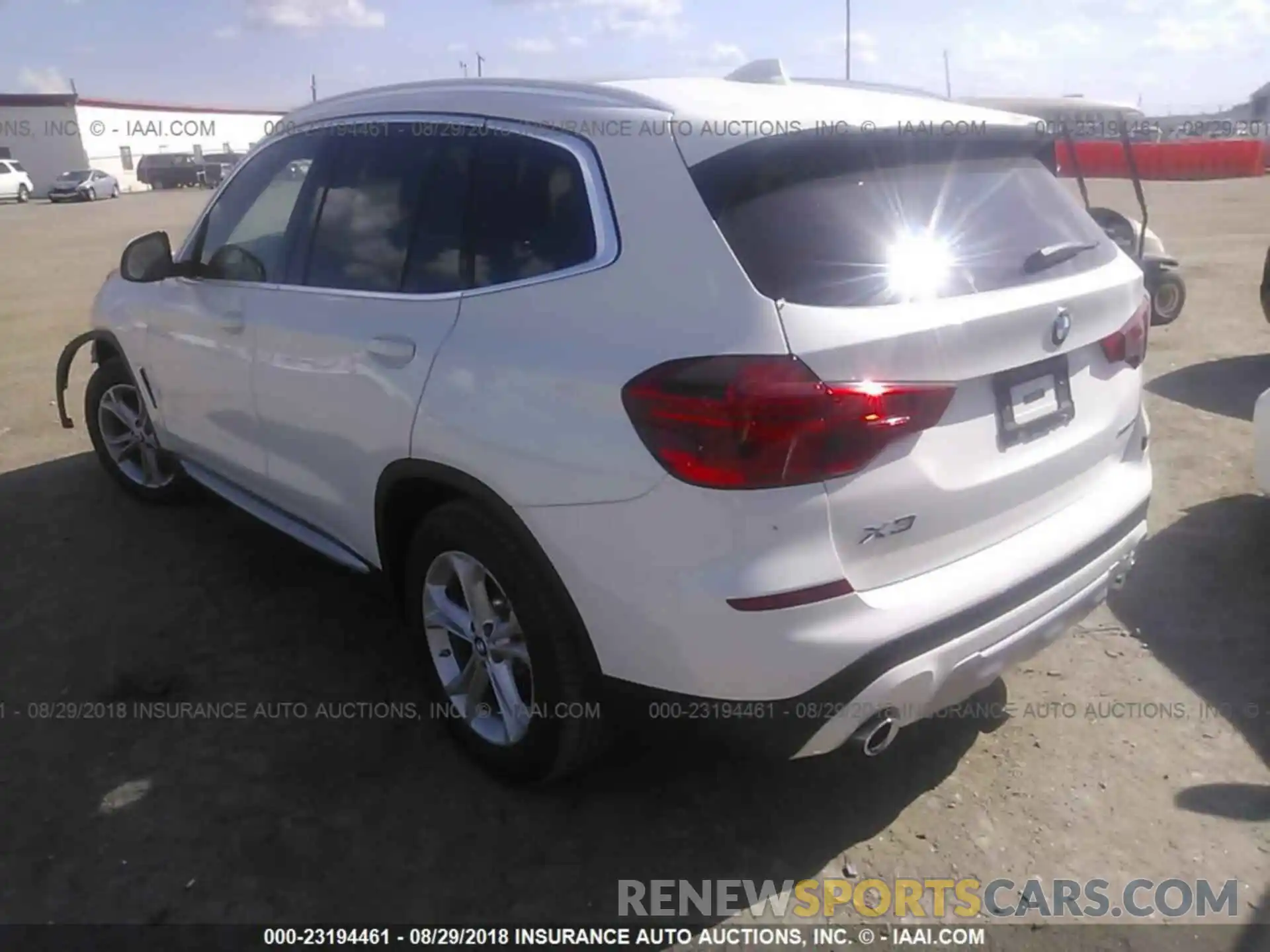 3 Photograph of a damaged car 5UXTR7C50KLF24979 Bmw X3 2019