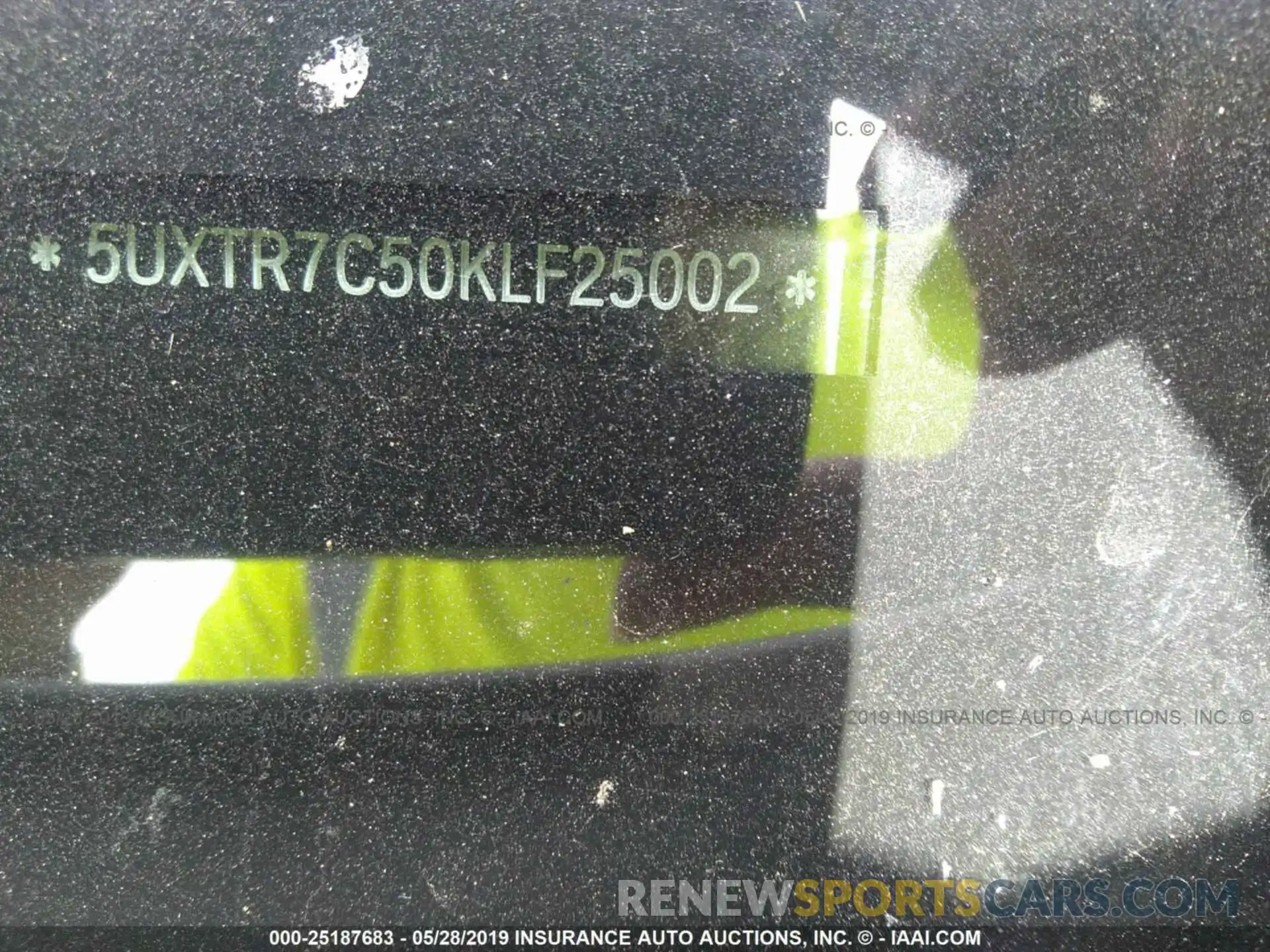 9 Photograph of a damaged car 5UXTR7C50KLF25002 BMW X3 2019