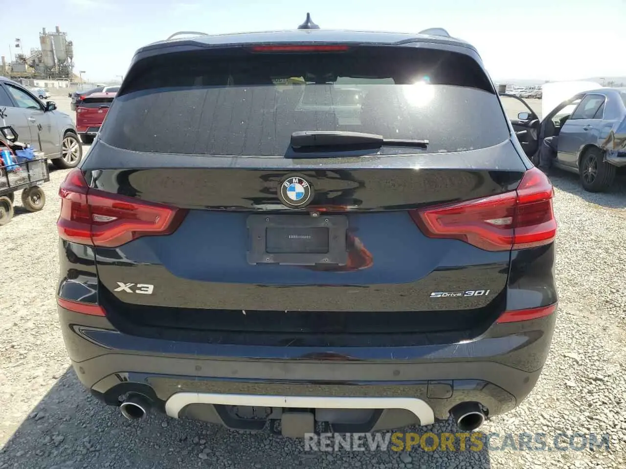 6 Photograph of a damaged car 5UXTR7C50KLF25890 BMW X3 2019