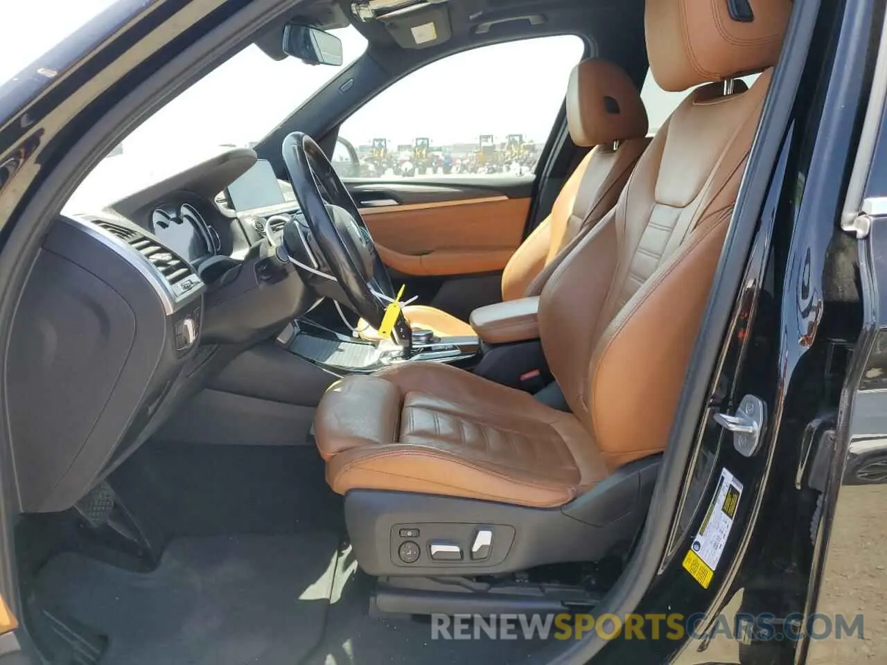 7 Photograph of a damaged car 5UXTR7C50KLF25890 BMW X3 2019