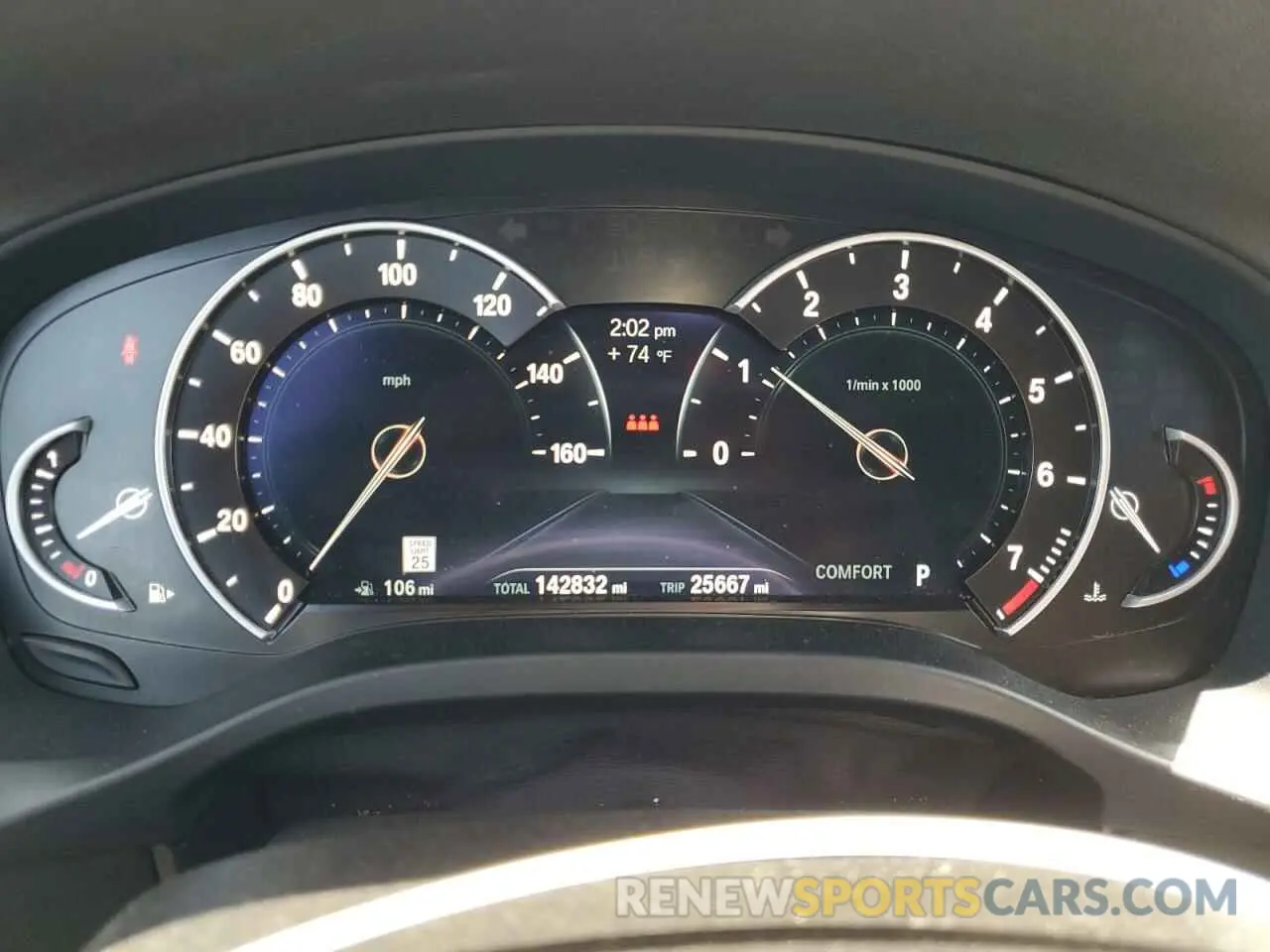 9 Photograph of a damaged car 5UXTR7C50KLF25890 BMW X3 2019