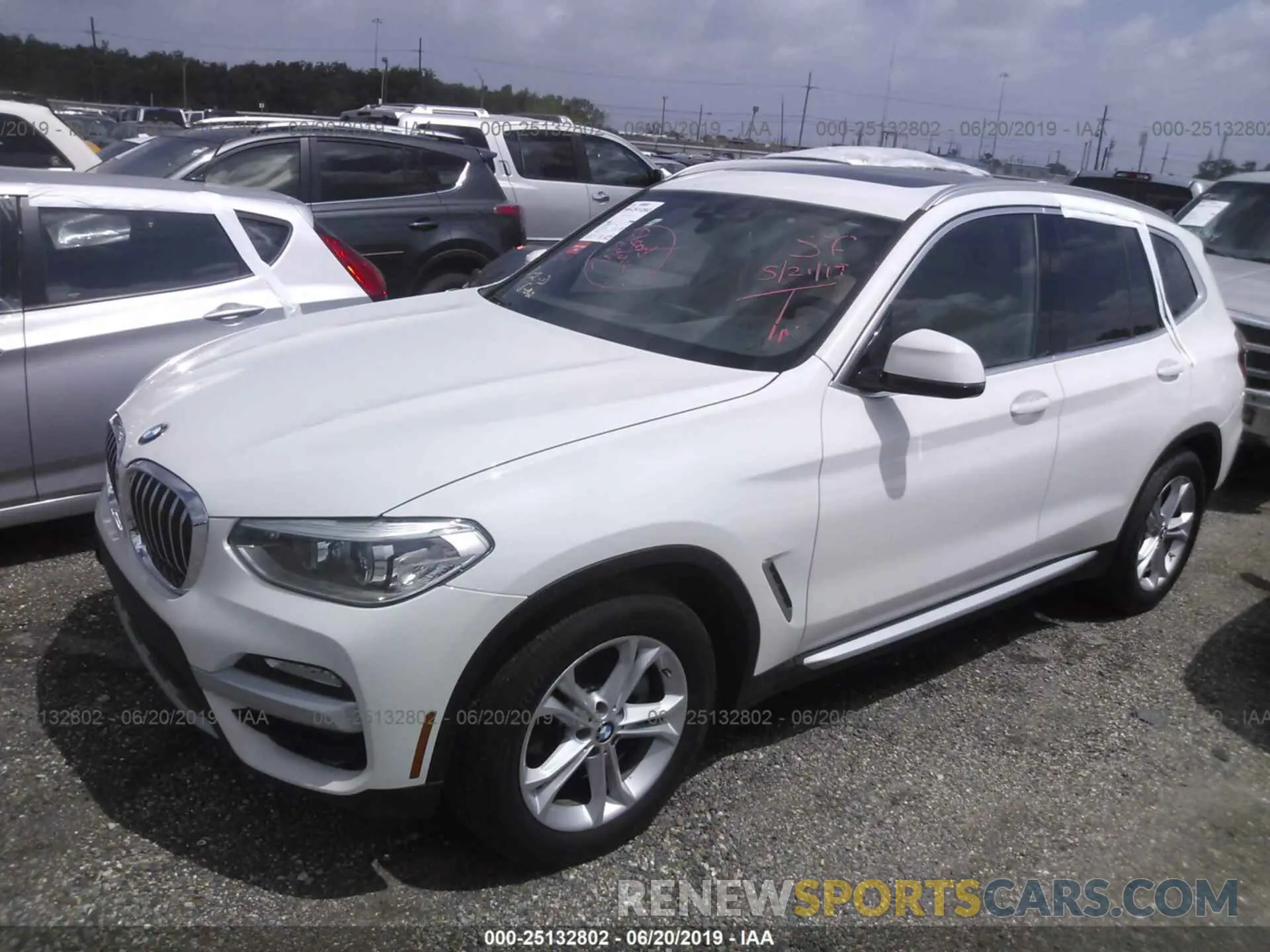 2 Photograph of a damaged car 5UXTR7C50KLF29194 BMW X3 2019
