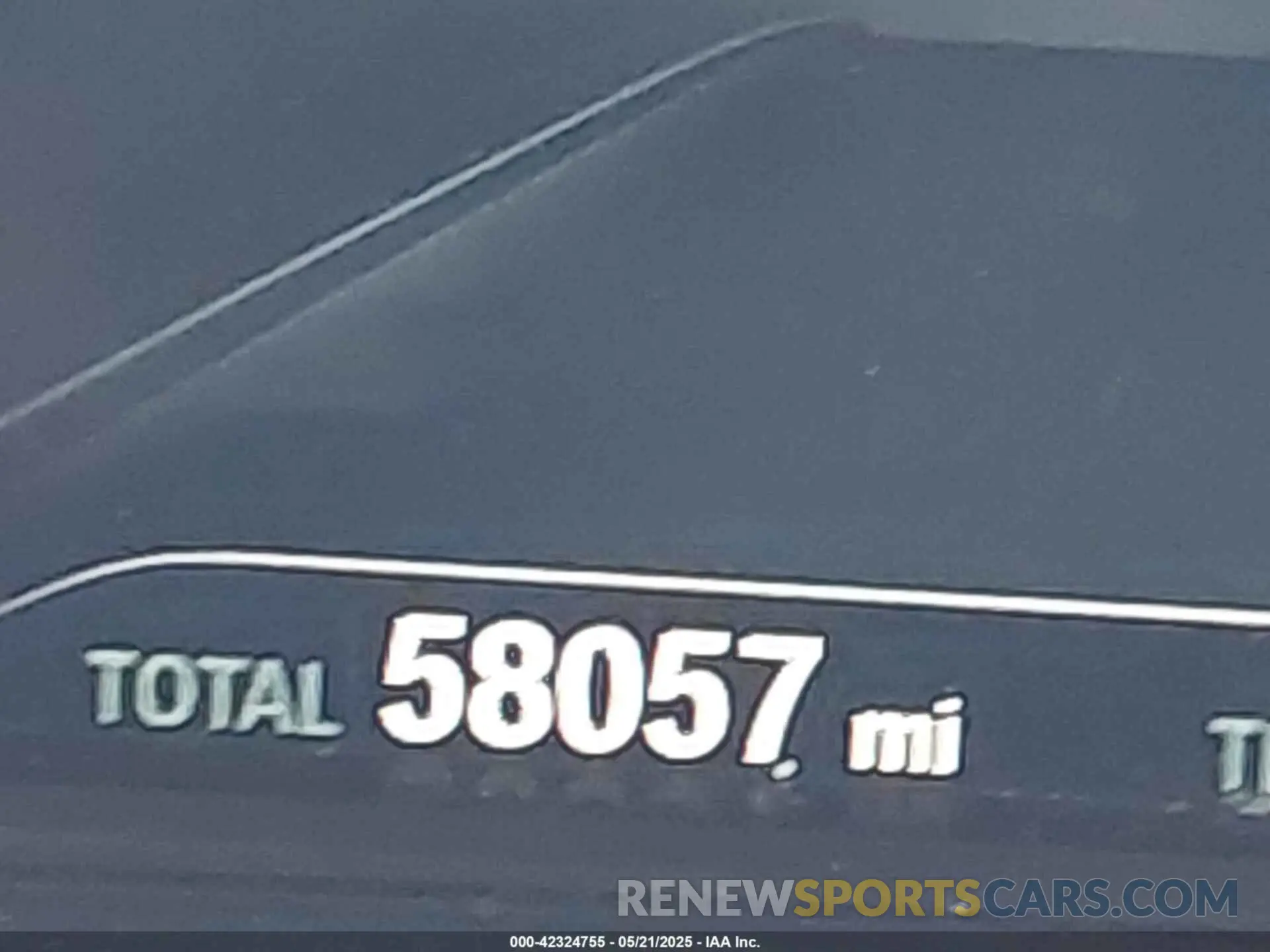 15 Photograph of a damaged car 5UXTR7C50KLF33892 BMW X3 2019
