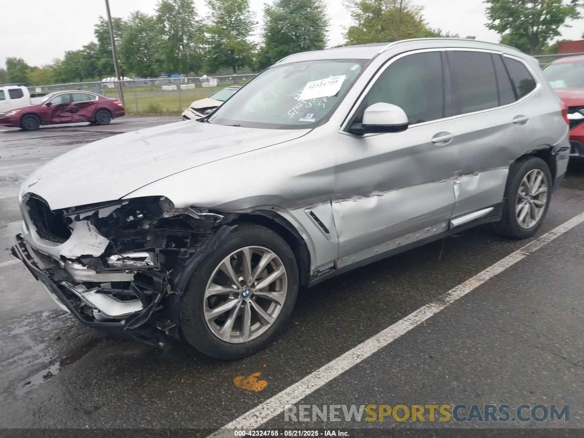 2 Photograph of a damaged car 5UXTR7C50KLF33892 BMW X3 2019