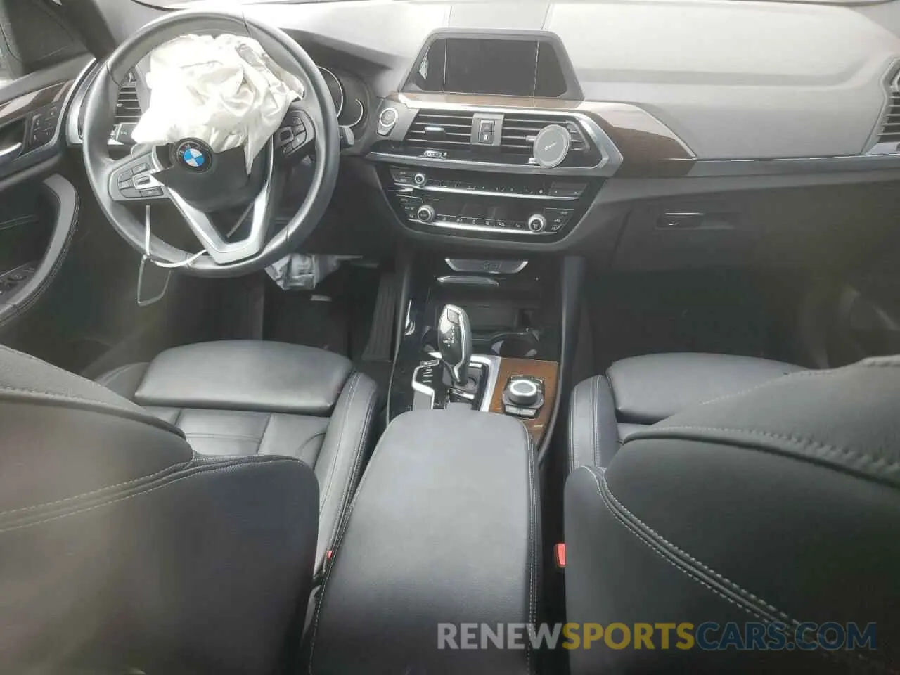 8 Photograph of a damaged car 5UXTR7C51KLE93810 BMW X3 2019