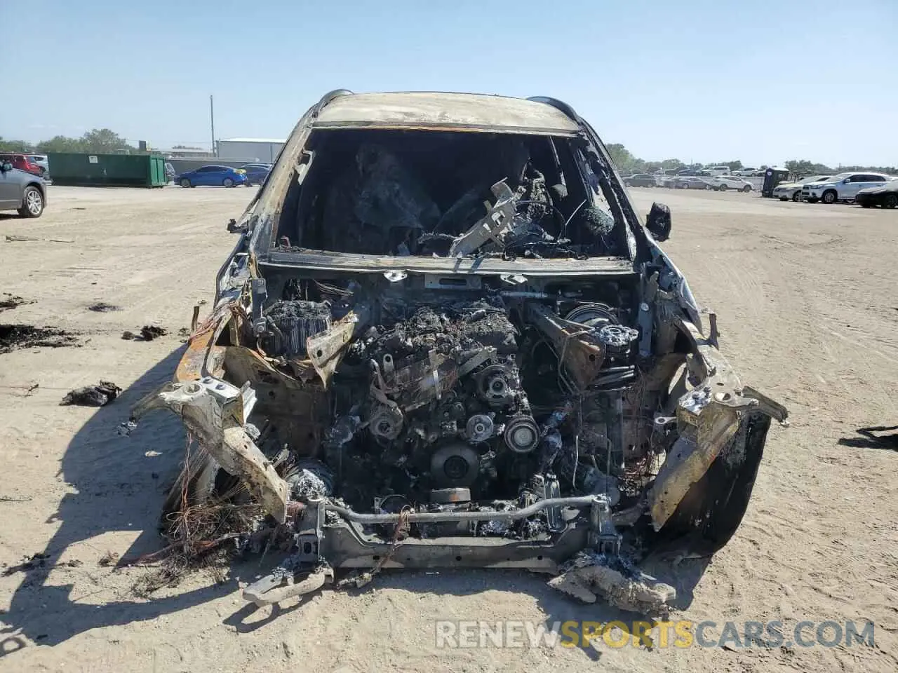 5 Photograph of a damaged car 5UXTR7C51KLE94925 BMW X3 2019