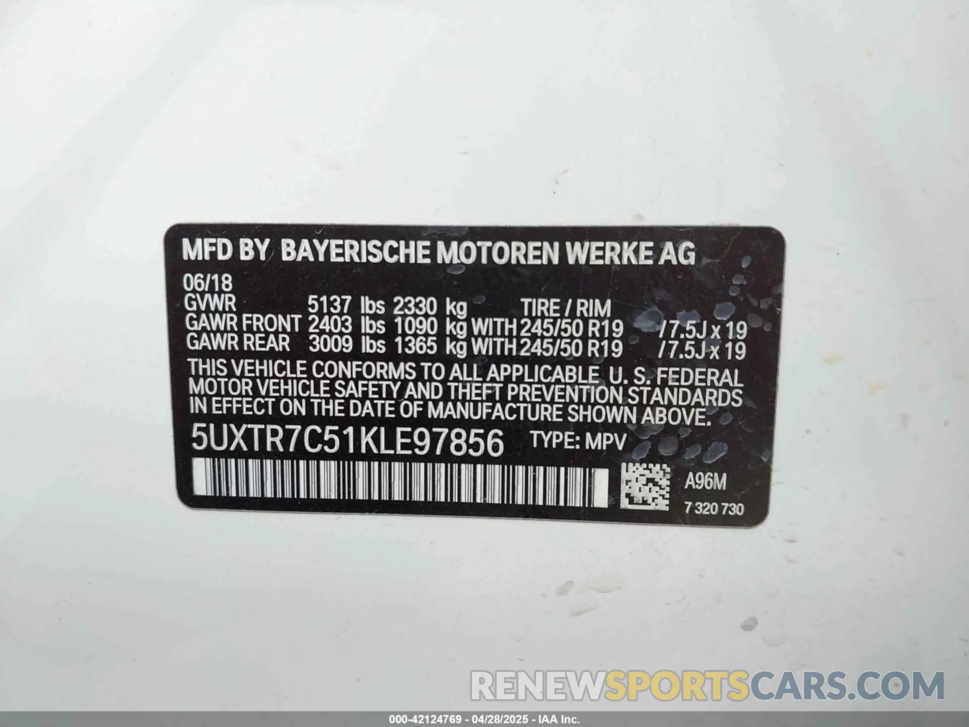 9 Photograph of a damaged car 5UXTR7C51KLE97856 BMW X3 2019