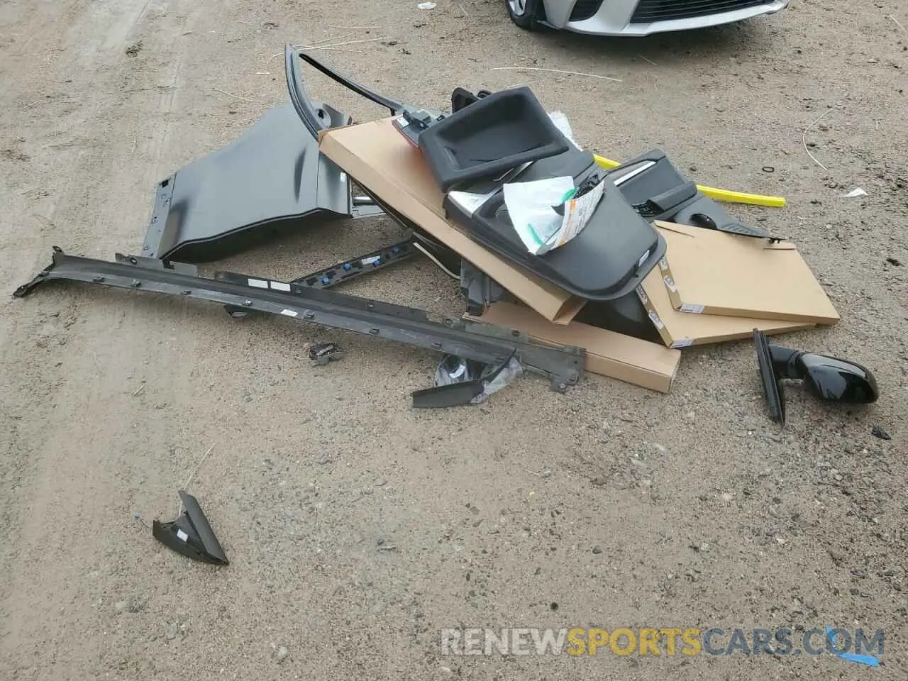 13 Photograph of a damaged car 5UXTR7C51KLF24666 BMW X3 2019