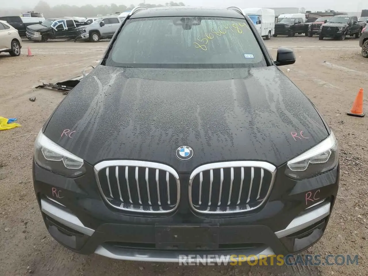 5 Photograph of a damaged car 5UXTR7C51KLF24666 BMW X3 2019