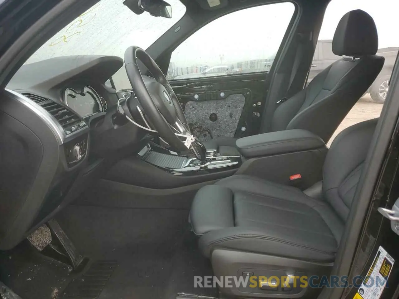 7 Photograph of a damaged car 5UXTR7C51KLF24666 BMW X3 2019