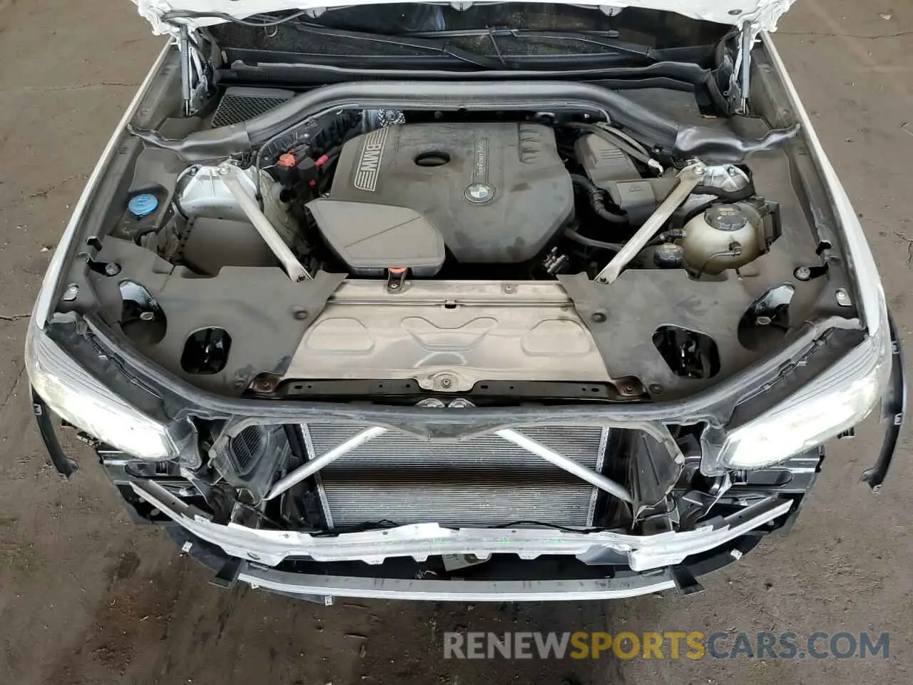 11 Photograph of a damaged car 5UXTR7C51KLF33156 BMW X3 2019