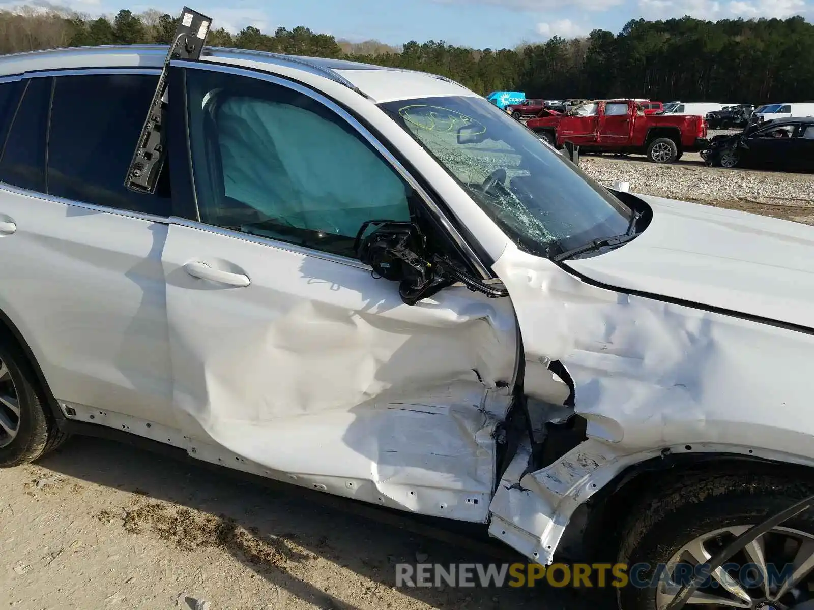 9 Photograph of a damaged car 5UXTR7C51KLF35683 BMW X3 2019