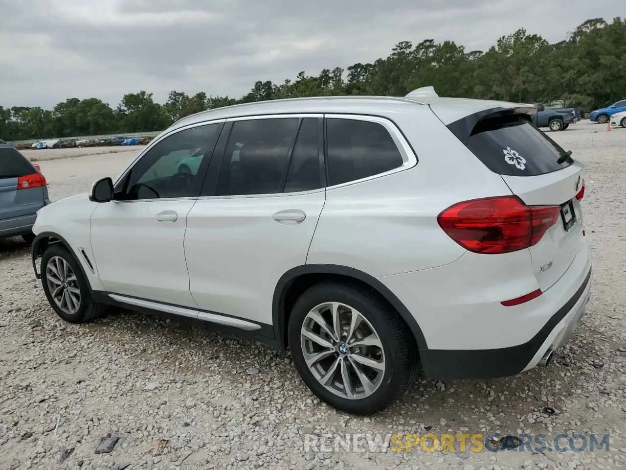 2 Photograph of a damaged car 5UXTR7C51KLR45218 BMW X3 2019