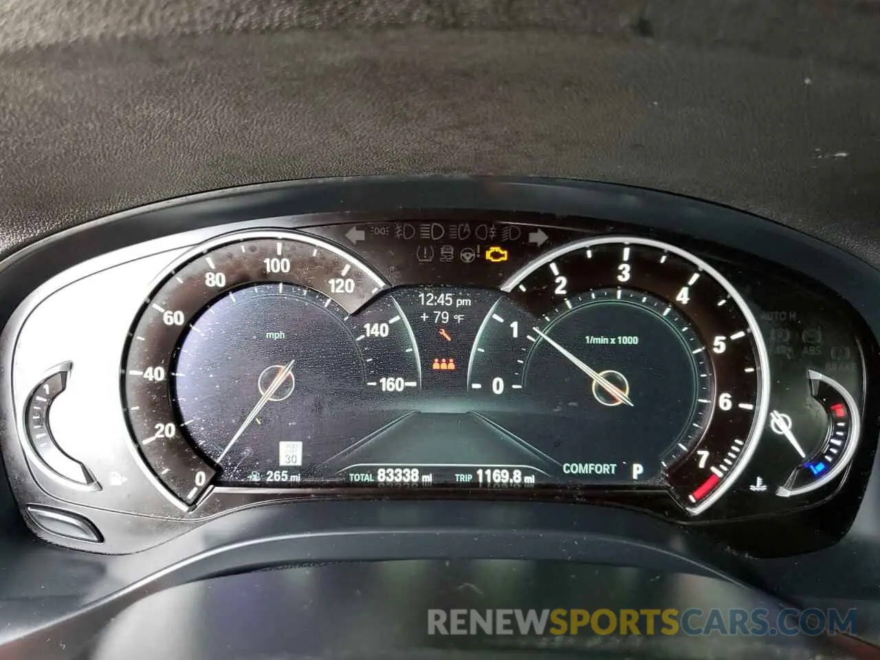 9 Photograph of a damaged car 5UXTR7C51KLR45218 BMW X3 2019