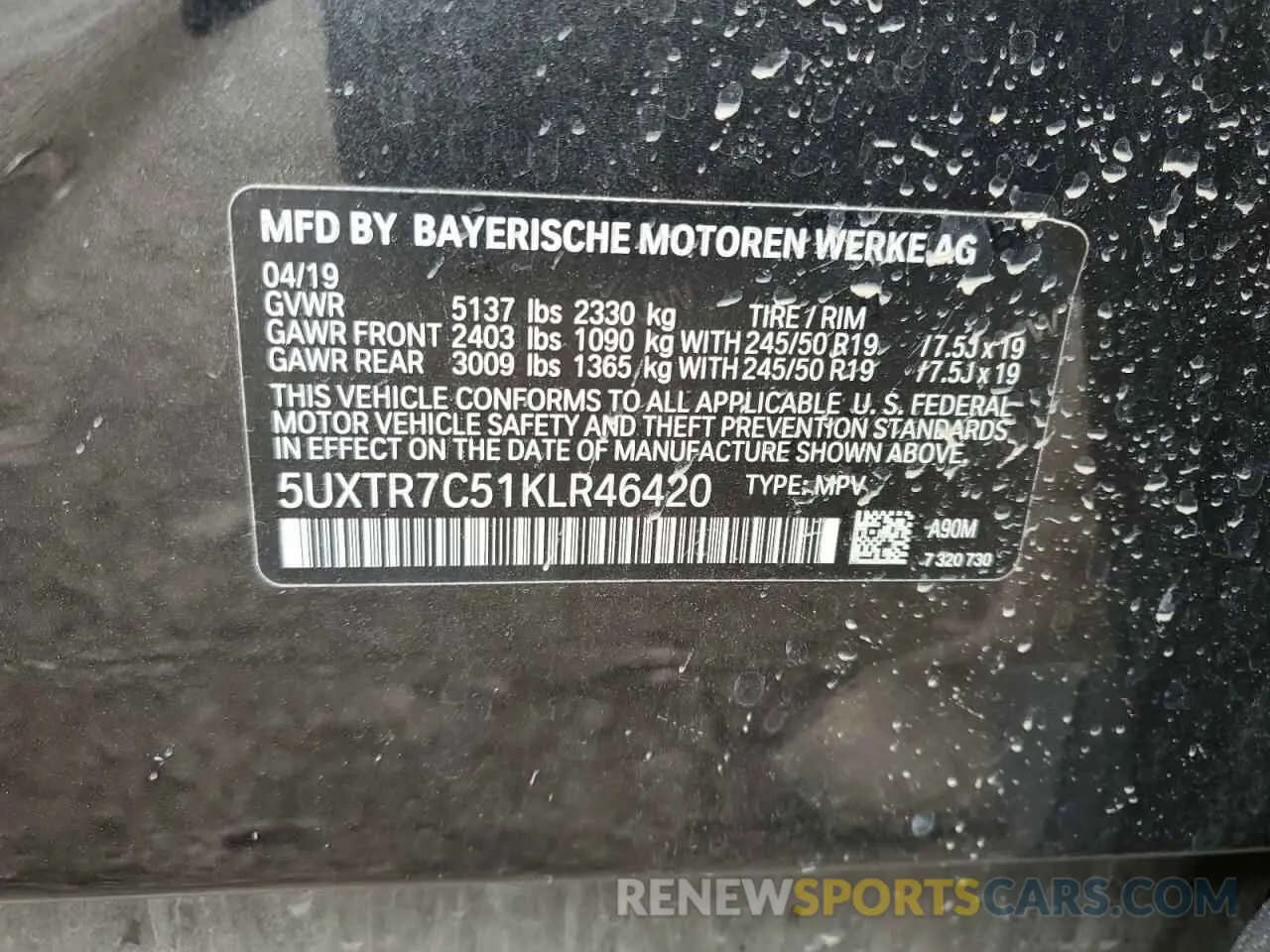 16 Photograph of a damaged car 5UXTR7C51KLR46420 BMW X3 2019