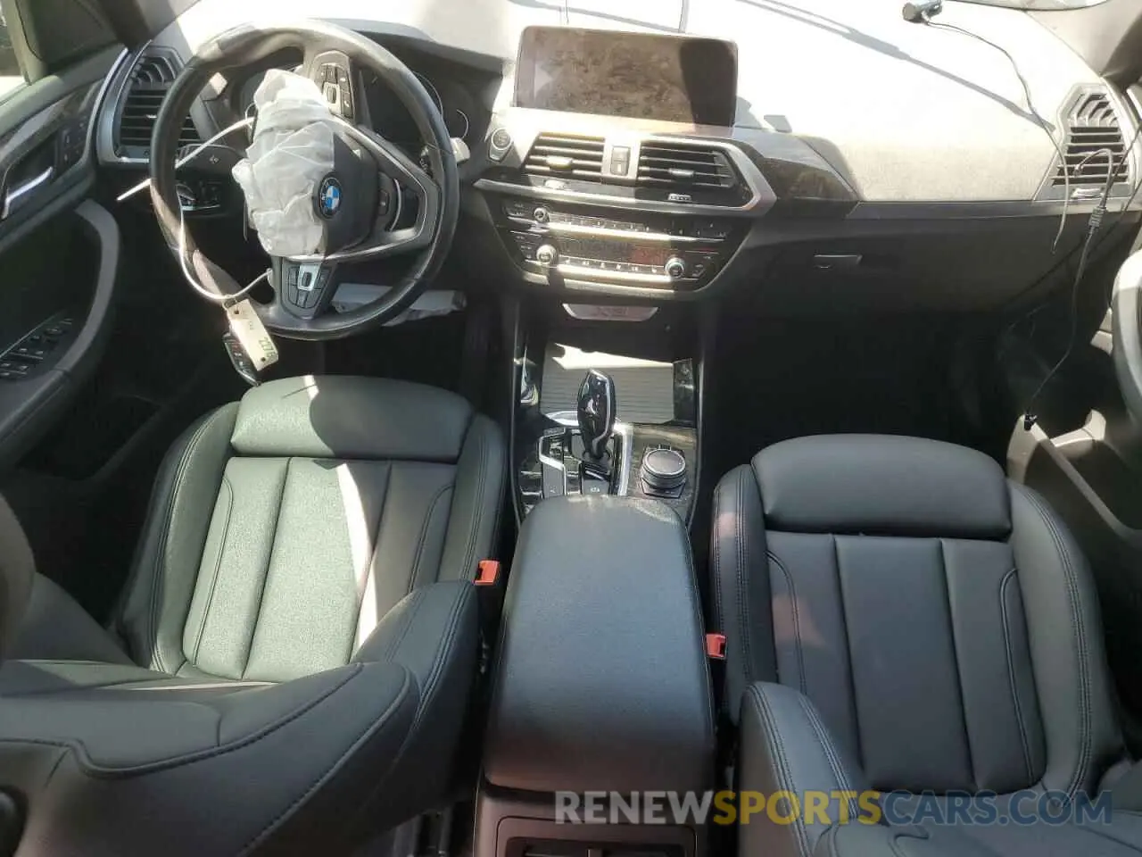 8 Photograph of a damaged car 5UXTR7C51KLR52721 BMW X3 2019