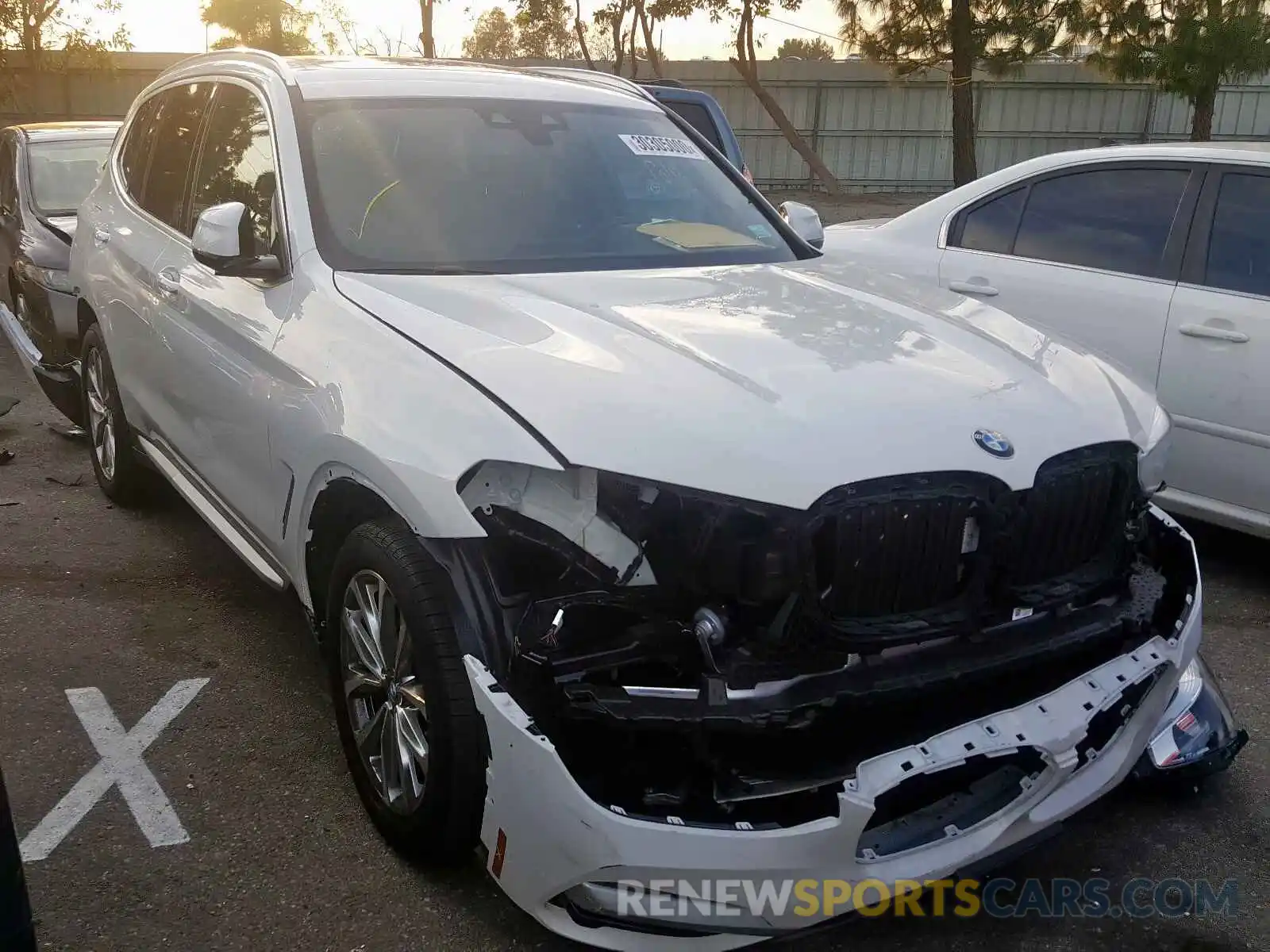 1 Photograph of a damaged car 5UXTR7C51KLR53545 BMW X3 2019