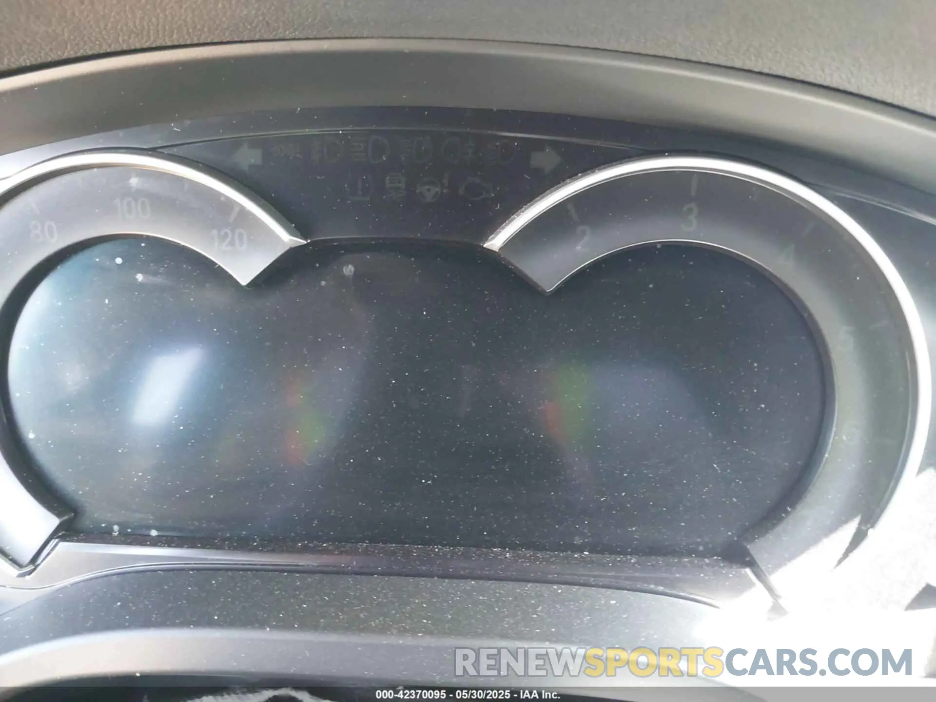 7 Photograph of a damaged car 5UXTR7C52KLE98286 BMW X3 2019