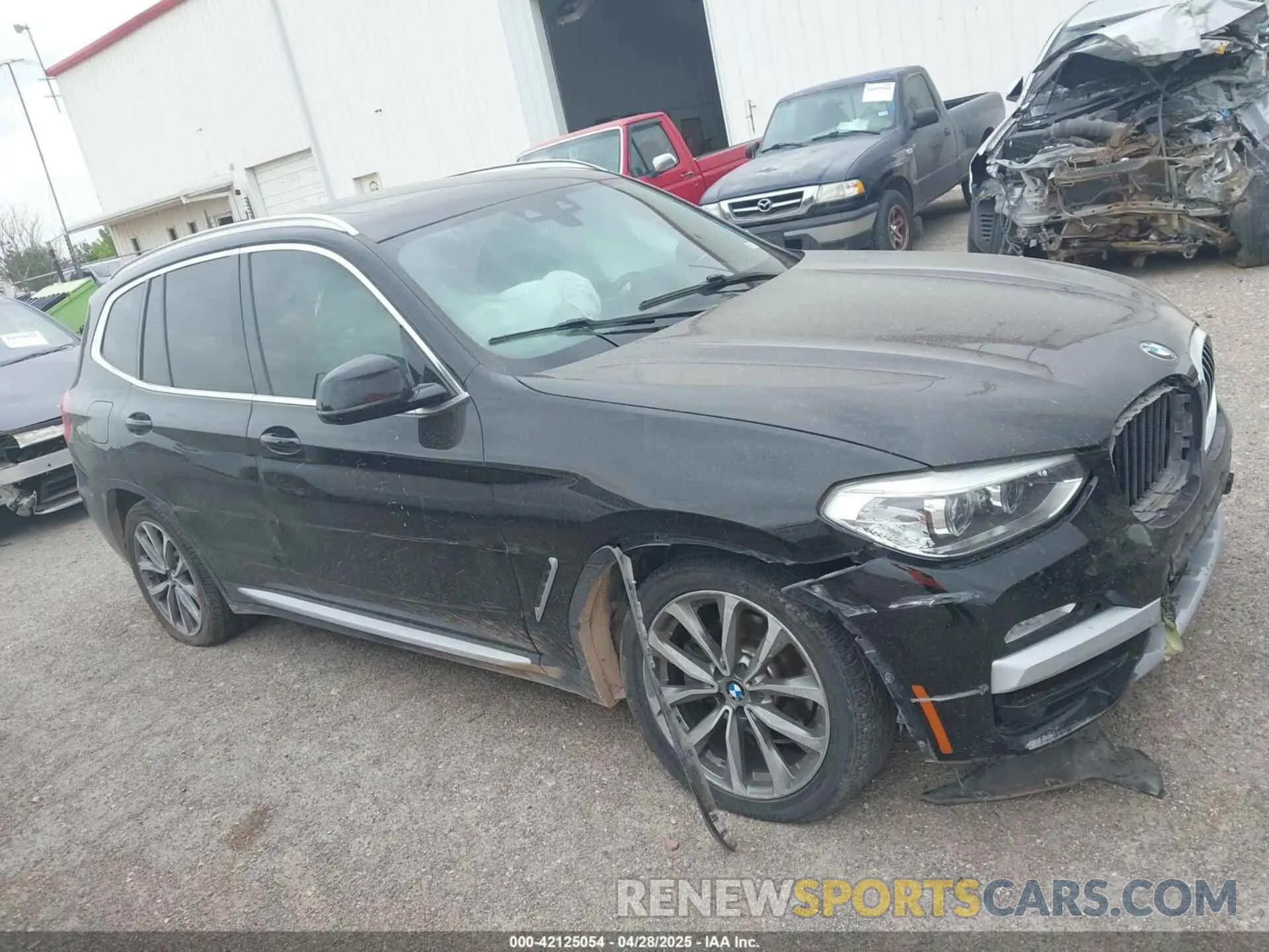 13 Photograph of a damaged car 5UXTR7C52KLF31478 BMW X3 2019