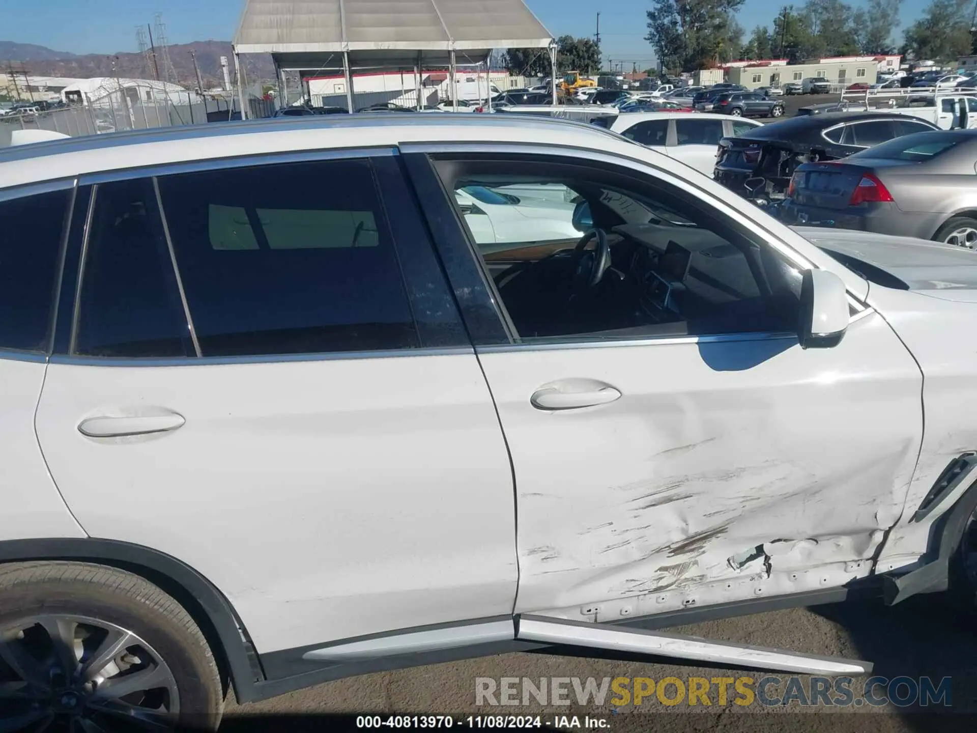 13 Photograph of a damaged car 5UXTR7C52KLF32825 BMW X3 2019