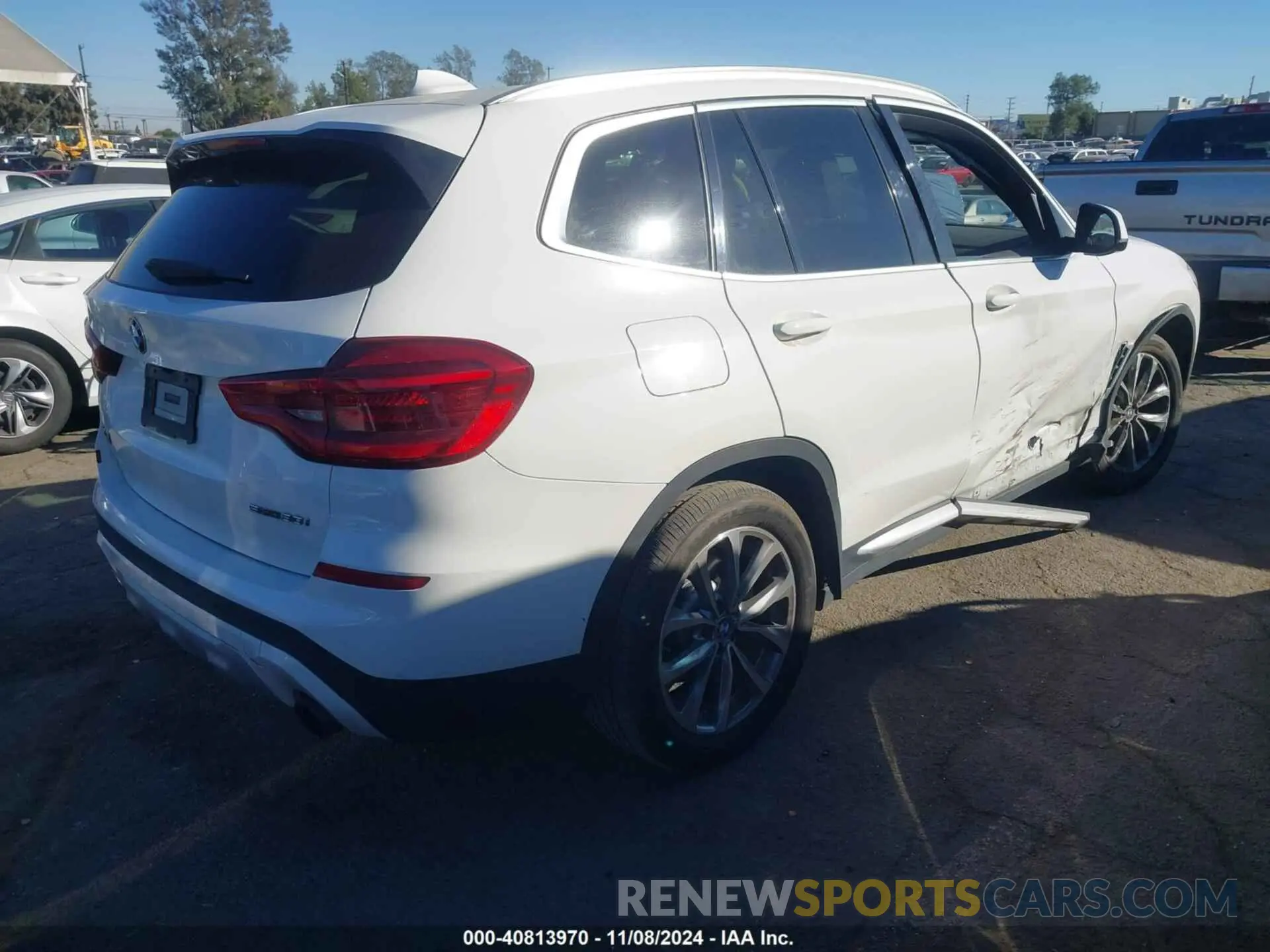 4 Photograph of a damaged car 5UXTR7C52KLF32825 BMW X3 2019