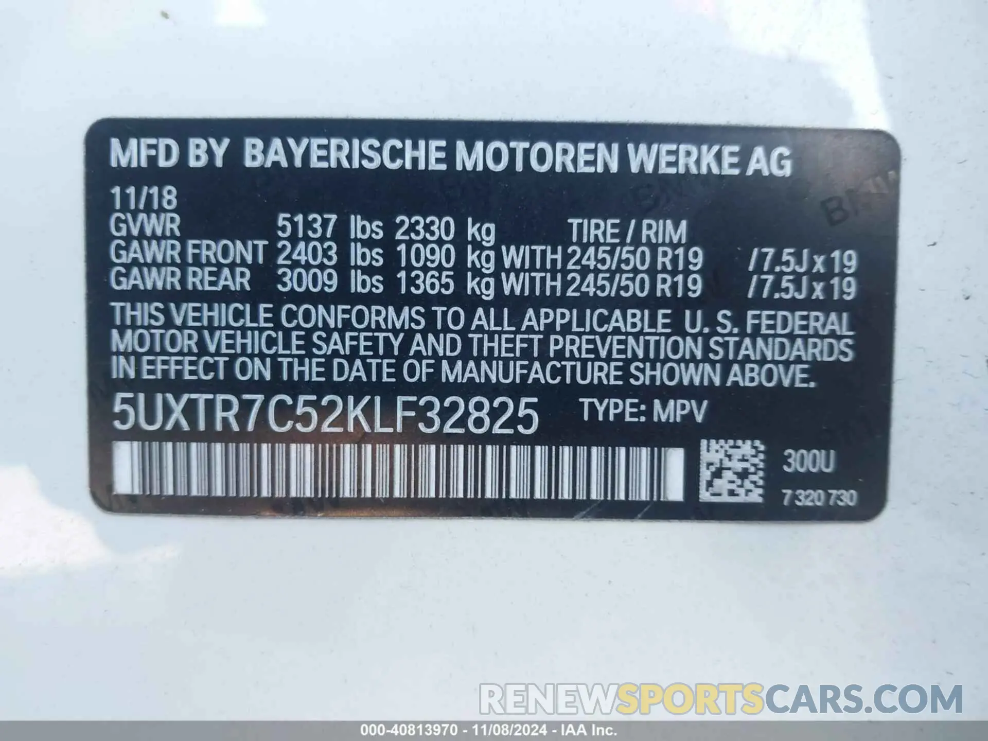 9 Photograph of a damaged car 5UXTR7C52KLF32825 BMW X3 2019