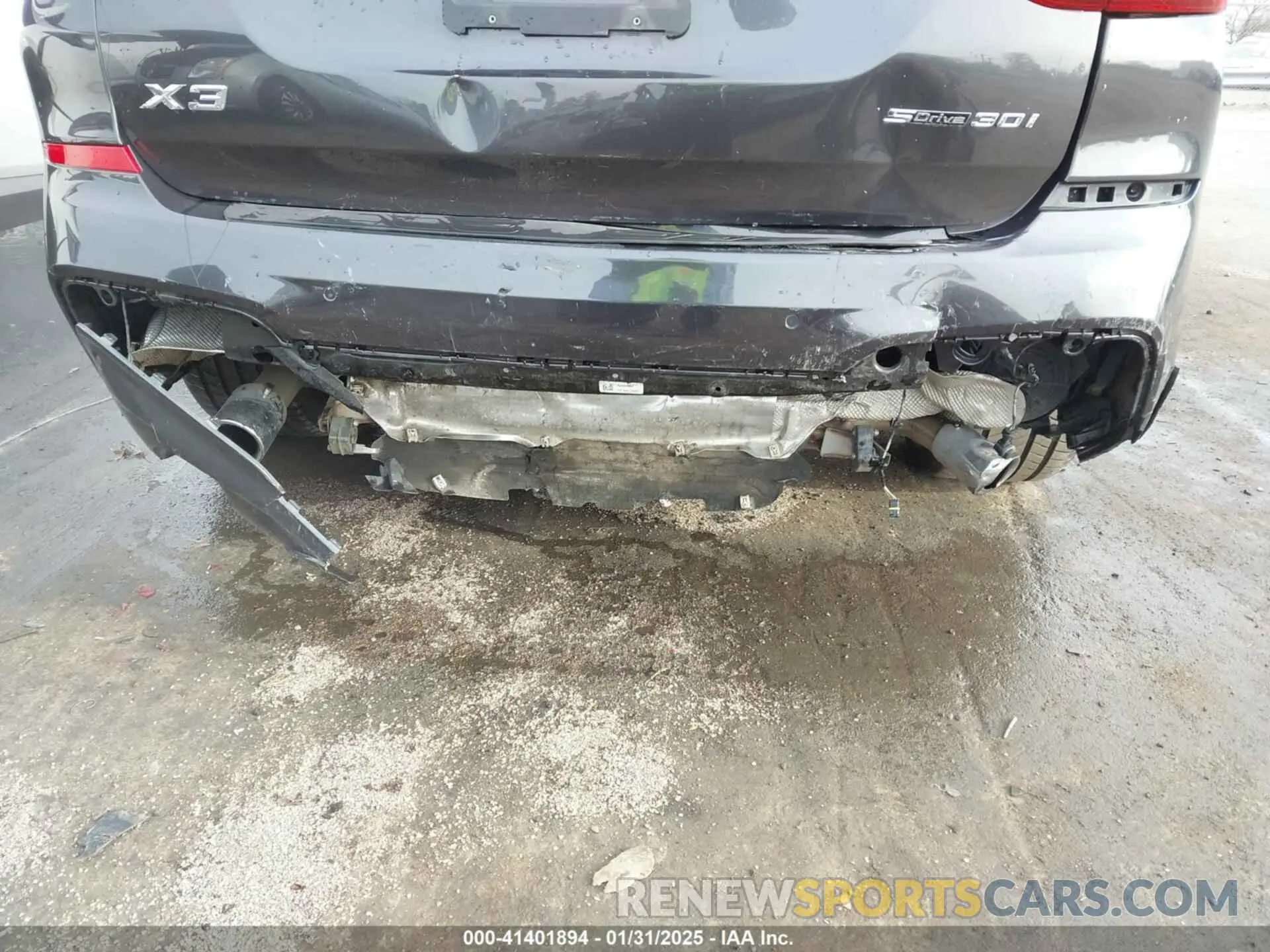 6 Photograph of a damaged car 5UXTR7C52KLF33635 BMW X3 2019