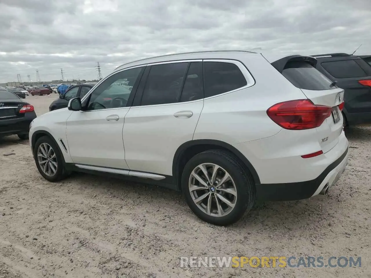 2 Photograph of a damaged car 5UXTR7C52KLF37667 BMW X3 2019