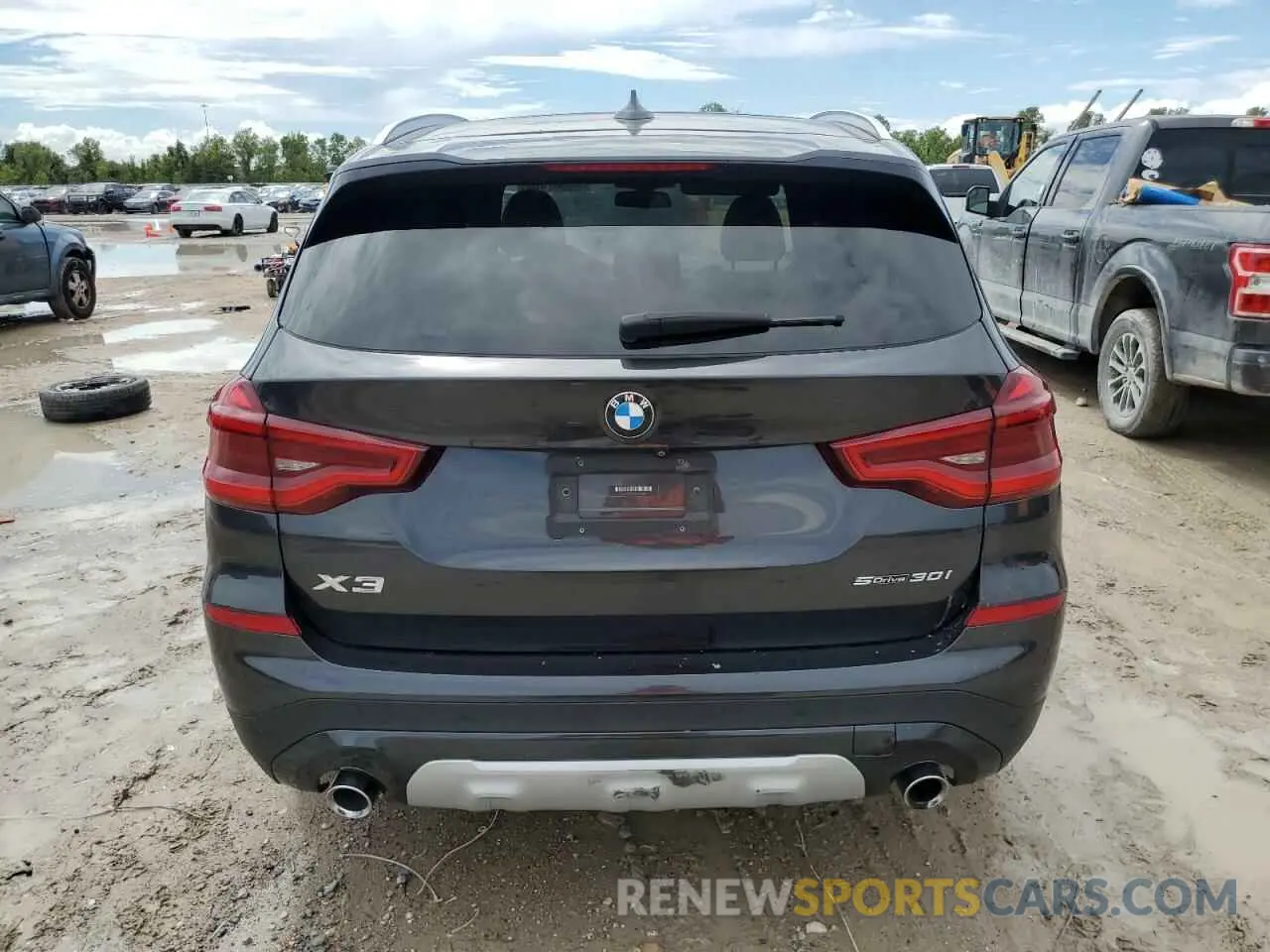 6 Photograph of a damaged car 5UXTR7C52KLR44899 BMW X3 2019