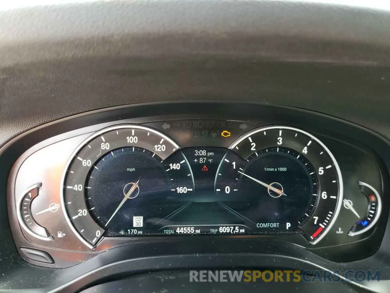 9 Photograph of a damaged car 5UXTR7C52KLR44899 BMW X3 2019