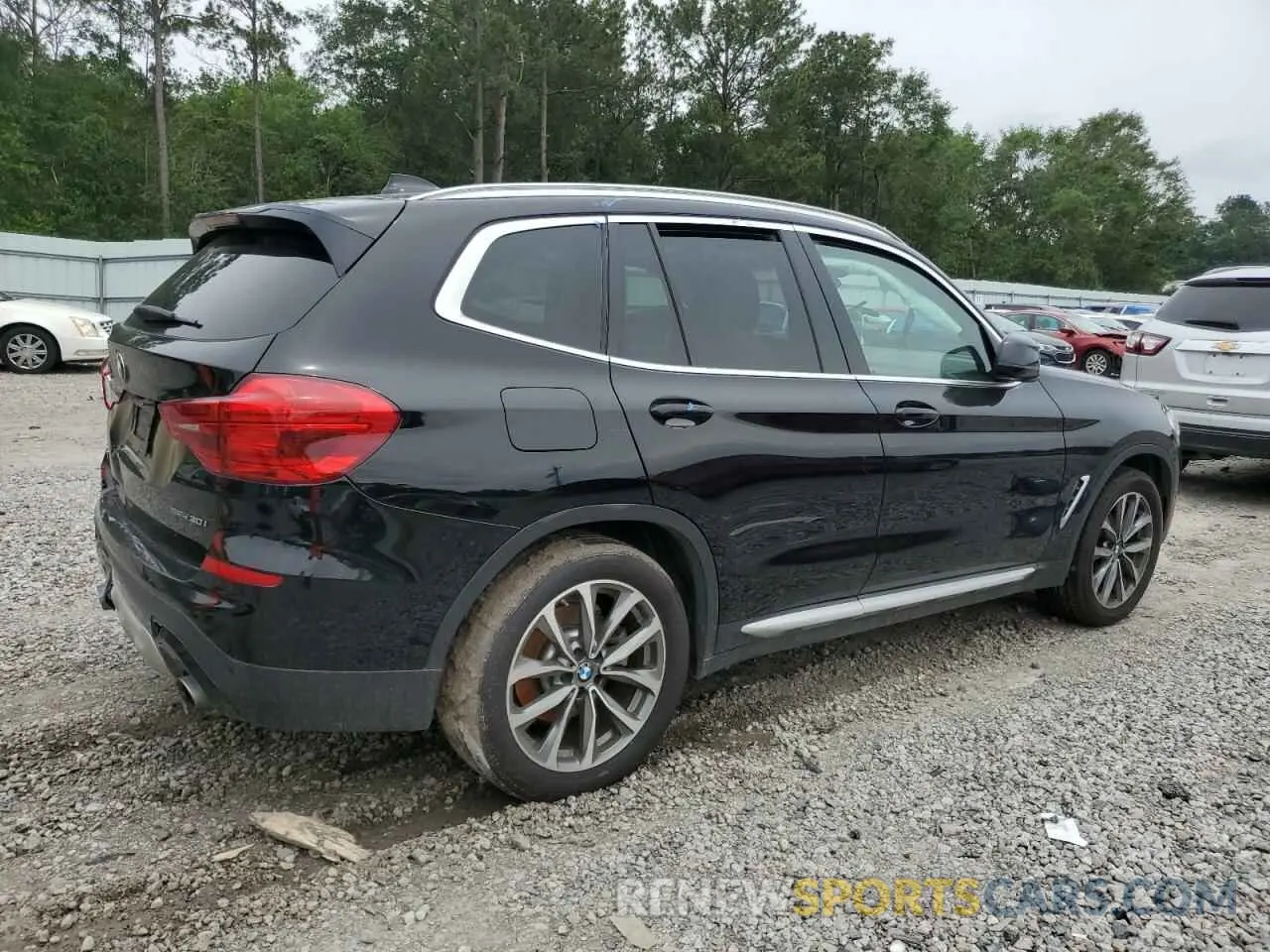 3 Photograph of a damaged car 5UXTR7C52KLR47964 BMW X3 2019