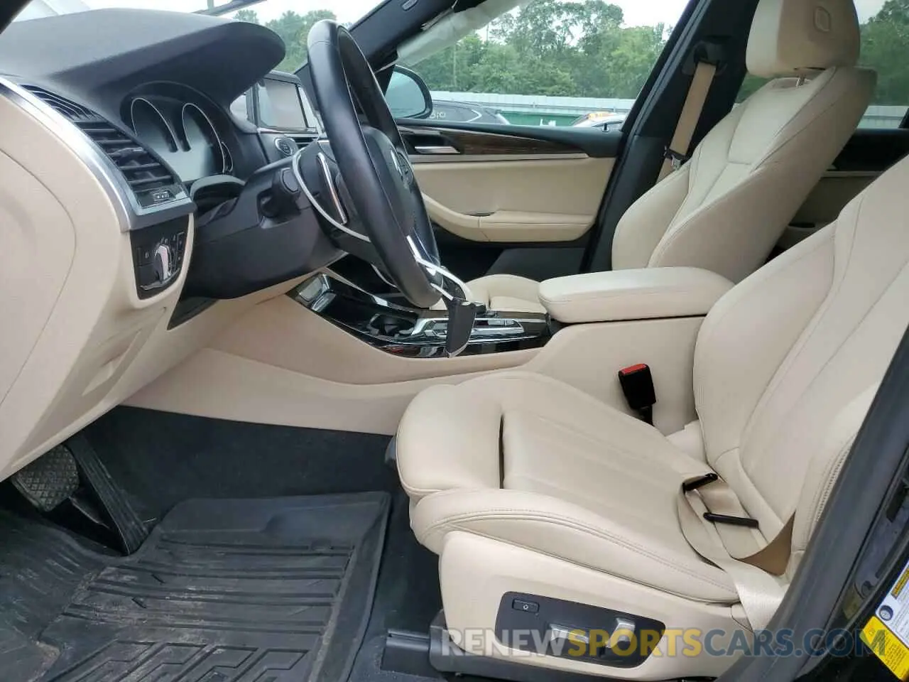 7 Photograph of a damaged car 5UXTR7C52KLR47964 BMW X3 2019