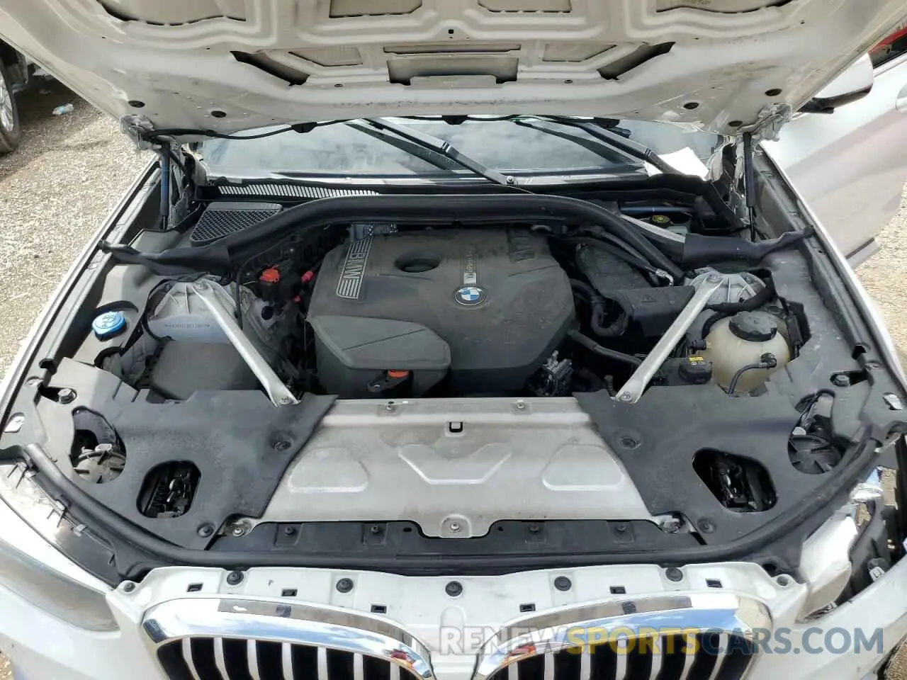 11 Photograph of a damaged car 5UXTR7C53KLF28962 BMW X3 2019