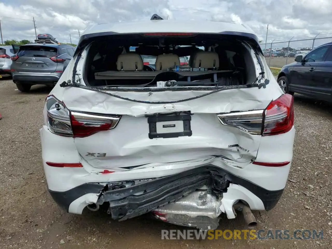 6 Photograph of a damaged car 5UXTR7C53KLF28962 BMW X3 2019