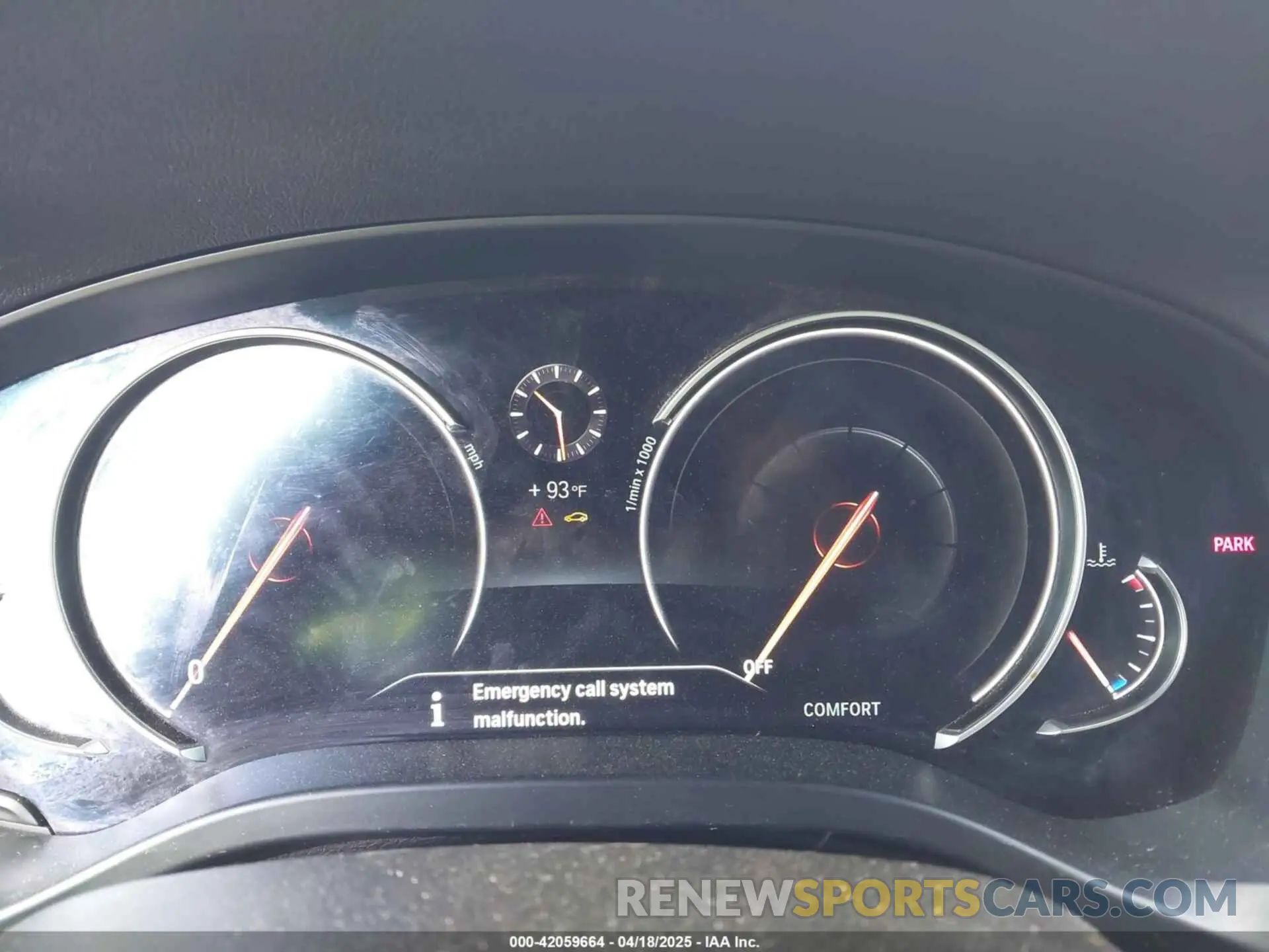 14 Photograph of a damaged car 5UXTR7C53KLR45382 BMW X3 2019