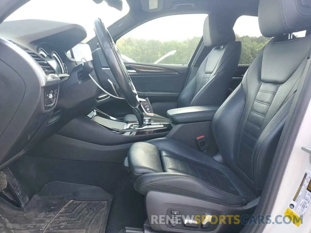 7 Photograph of a damaged car 5UXTR7C53KLR50744 BMW X3 2019