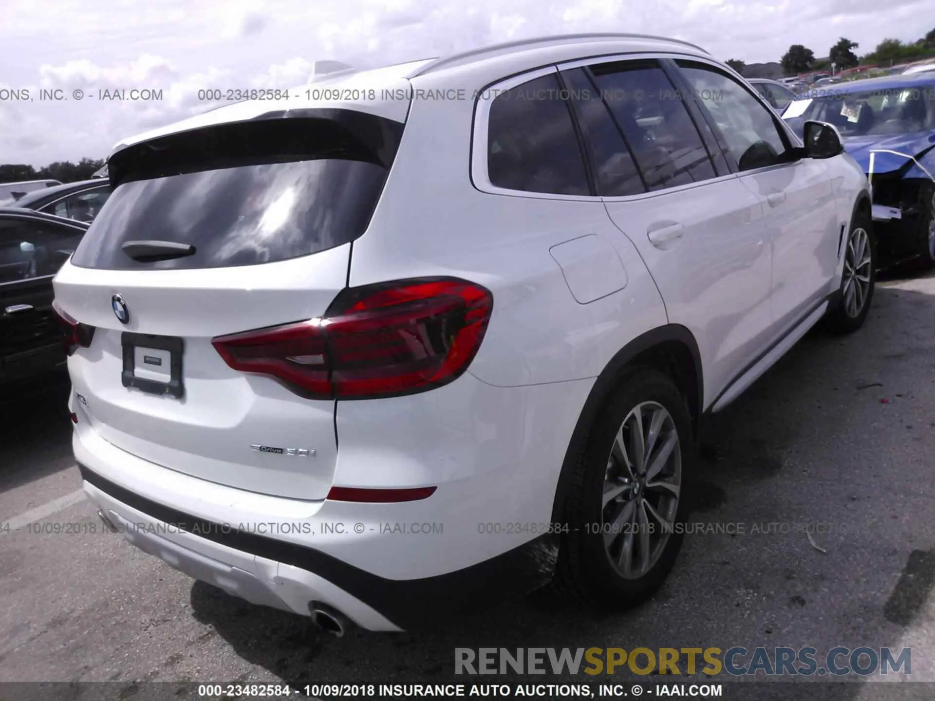 4 Photograph of a damaged car 5UXTR7C54KLA48431 Bmw X3 2019
