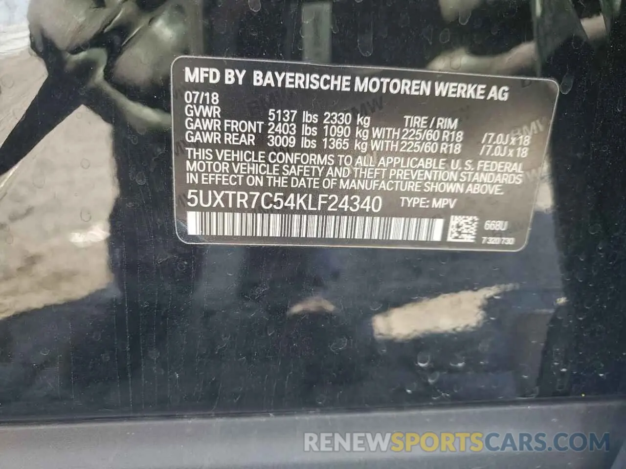 13 Photograph of a damaged car 5UXTR7C54KLF24340 BMW X3 2019