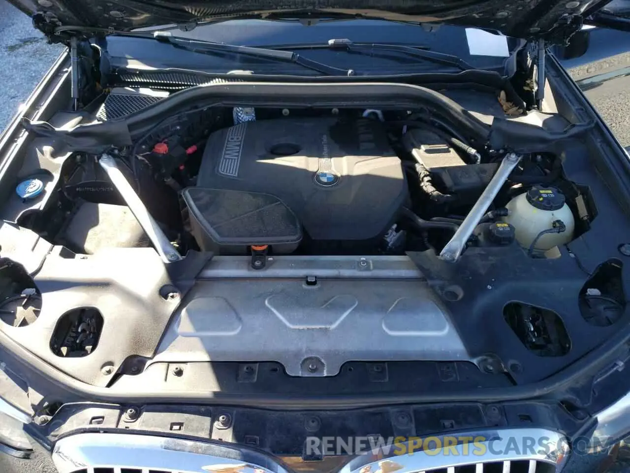 11 Photograph of a damaged car 5UXTR7C54KLF28470 BMW X3 2019