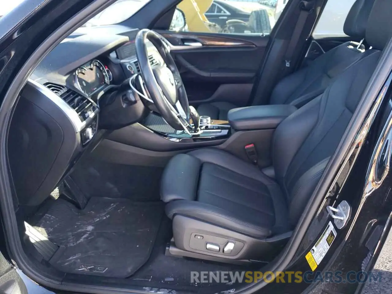 7 Photograph of a damaged car 5UXTR7C54KLF28470 BMW X3 2019