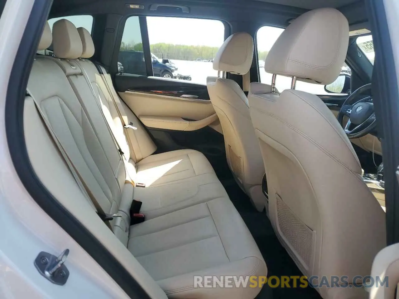 12 Photograph of a damaged car 5UXTR7C54KLF30218 BMW X3 2019