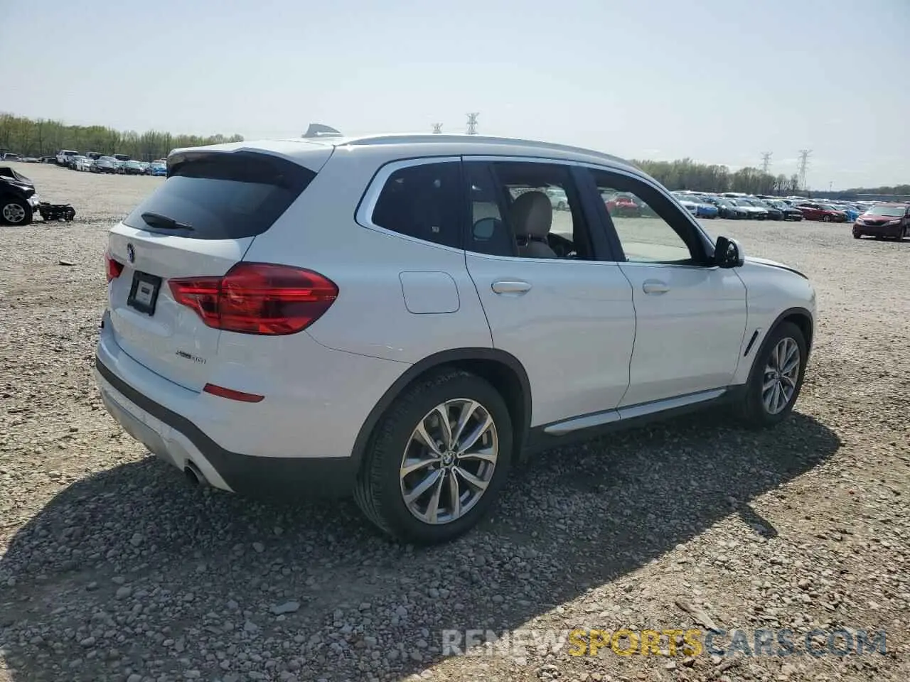 3 Photograph of a damaged car 5UXTR7C54KLF30218 BMW X3 2019