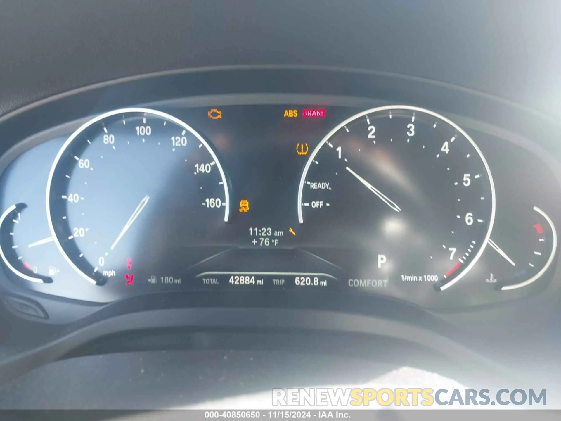 7 Photograph of a damaged car 5UXTR7C54KLF30400 BMW X3 2019
