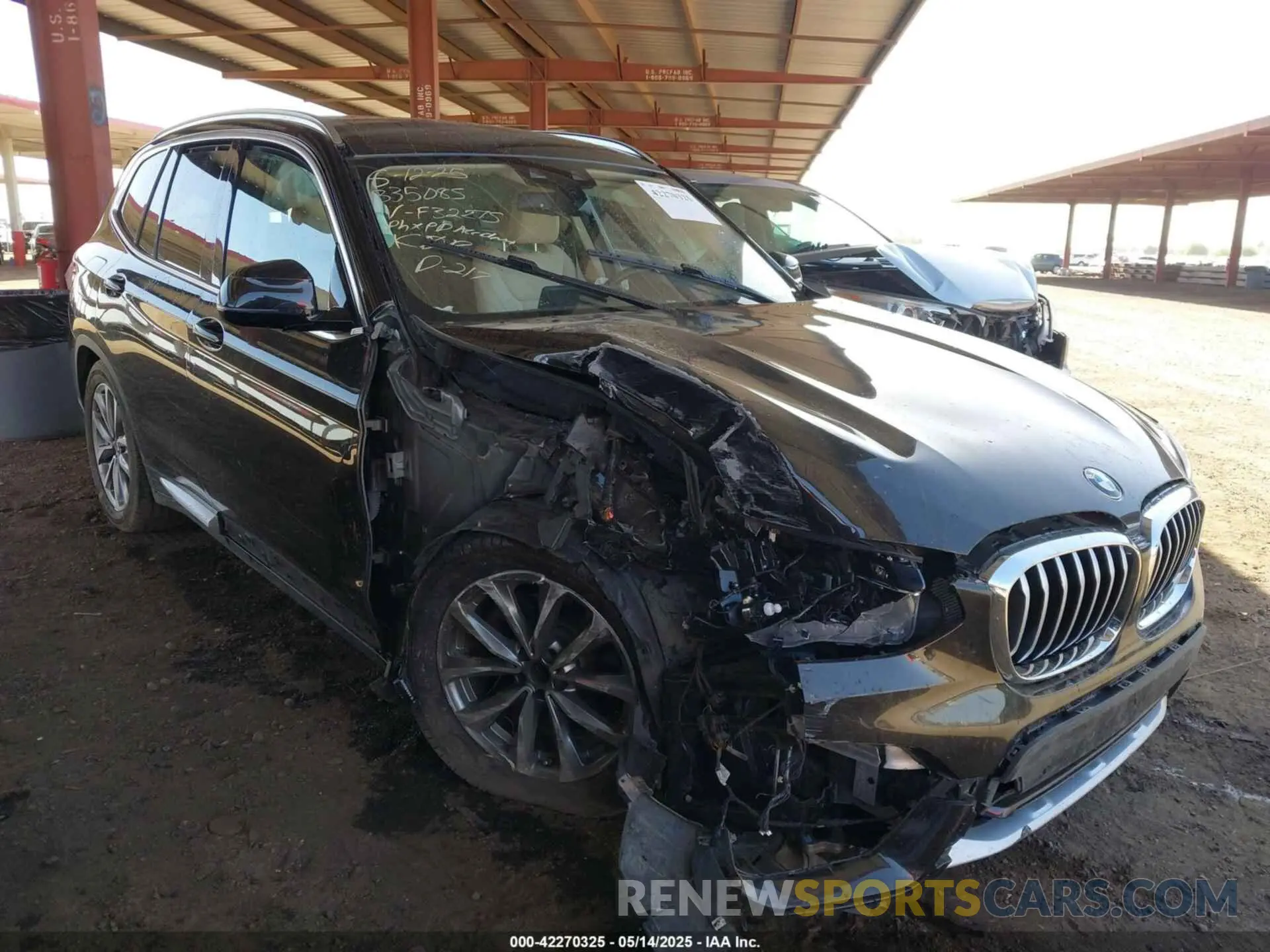 1 Photograph of a damaged car 5UXTR7C54KLF32275 BMW X3 2019